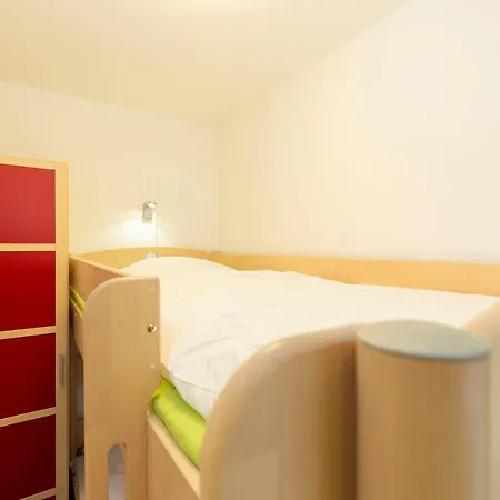 Lord Nelson 418 Apartment *